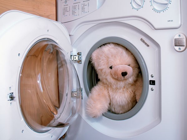 Giặt là thú nhồi bông - Cơ Sở Giặt Hấp Nhật Quang
